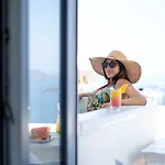 On The Cliff Hotel