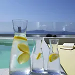 On The Cliff Hotel 4*