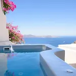 On The Cliff 4* Fira (Santorini)