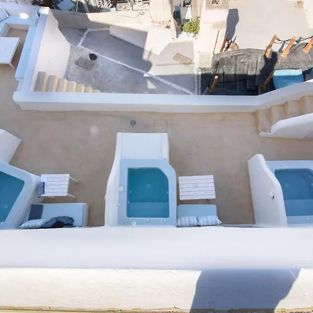 On The Cliff Hotel Fira (Santorini)