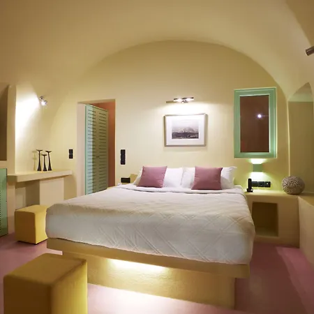 Hotel On The Cliff 4*