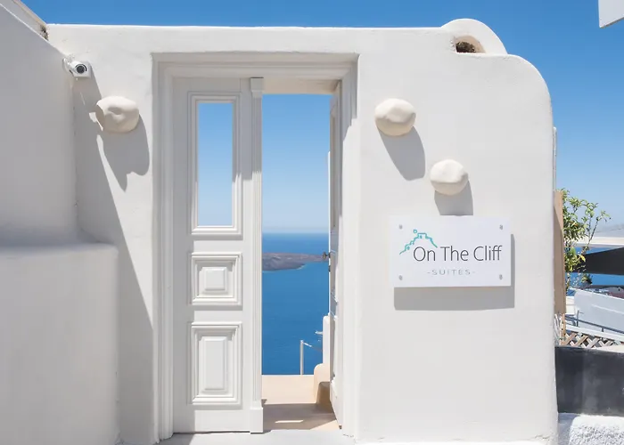 On The Cliff Hotel 4*