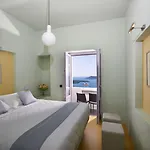 On The Cliff 4* 费拉