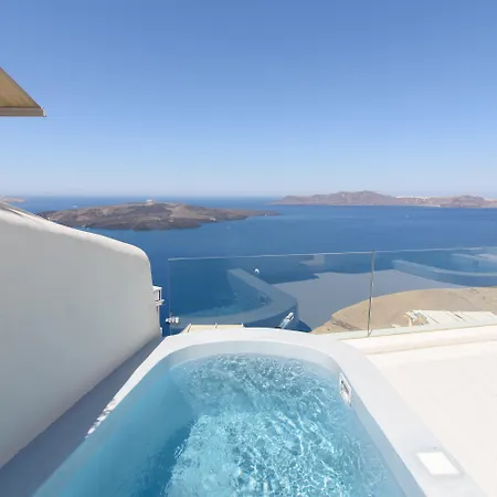 On The Cliff 4*