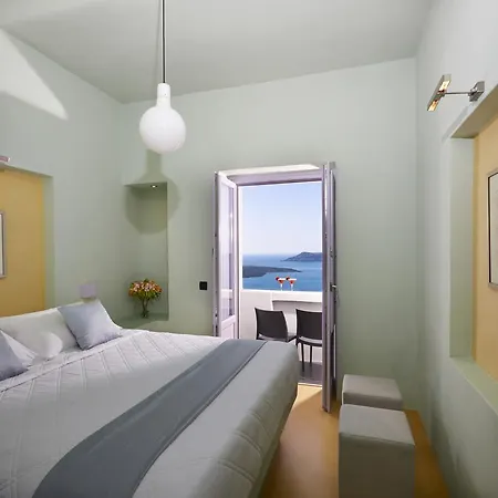 On The Cliff Hotel 4*