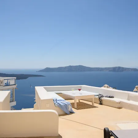 On The Cliff Hotel Fira (Santorini)