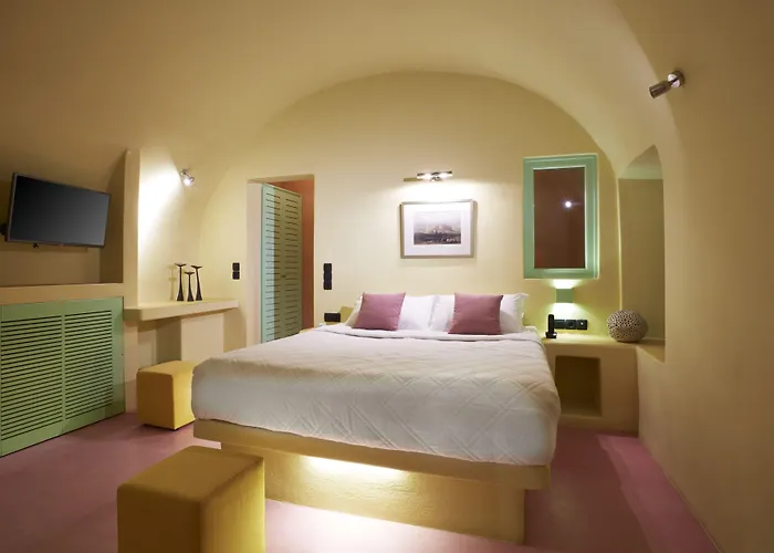 Hotel On The Cliff 4*