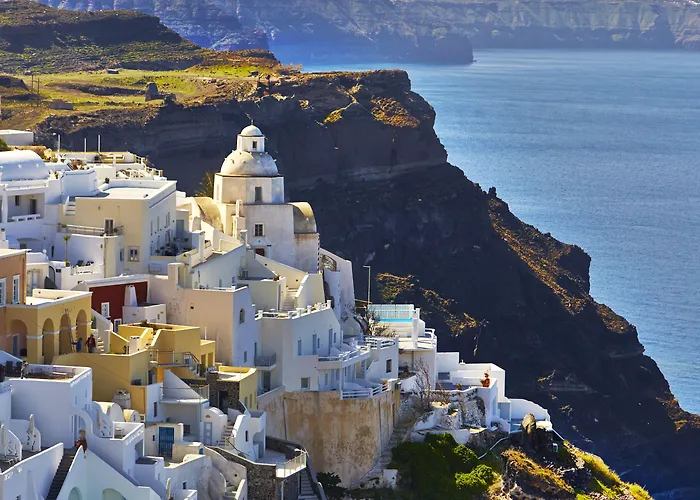 On The Cliff 酒店 4*