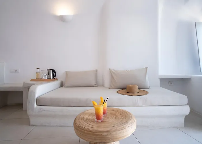 Hotel On The Cliff Fira (Santorini)